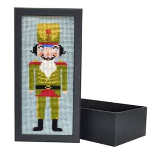 Fru Zippe broderi - Nøddeknækker grøn - æske